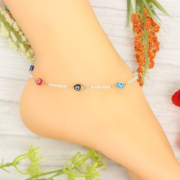 "Handmade Anklet – Elegant & Delicate Jewelry for Women | UNVRC1457 - Picture 5 of 10